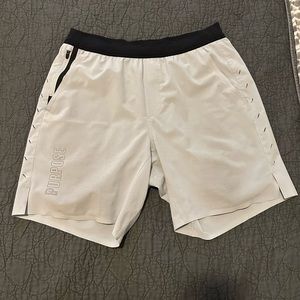Ten Thousand Interval Short 7” with liner